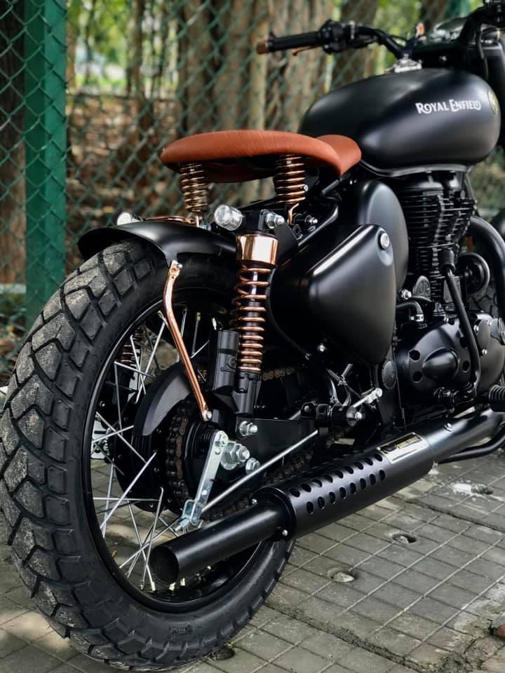 Royal enfield deals black modified